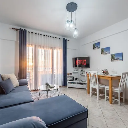 Seafront Infinity Apartament