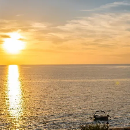Apartament Seafront Infinity Durrës