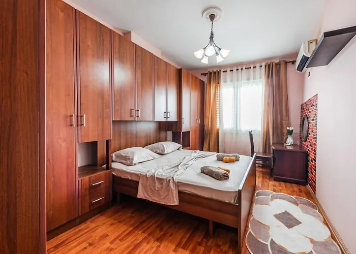 Seafront Infinity Apartament Durrës