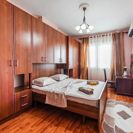 Seafront Infinity Apartment Durres