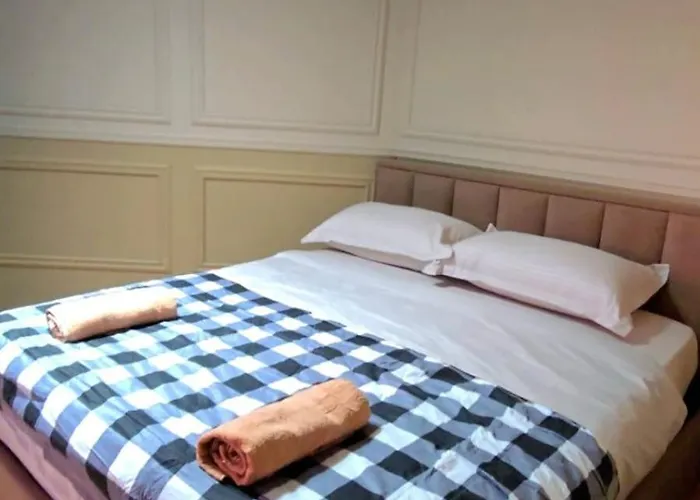 Seafront Infinity Apartment